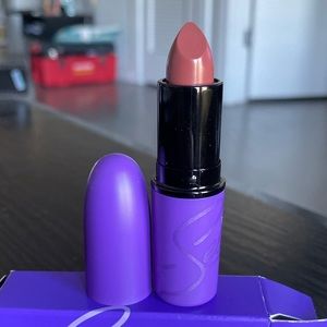 Mac x Selena Lipstick in Amor Prohibido - ON HOLD